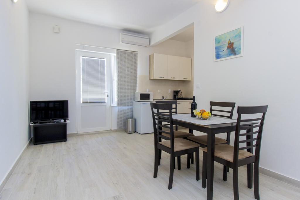 Apartments Zoran Pirovac Dış mekan fotoğraf