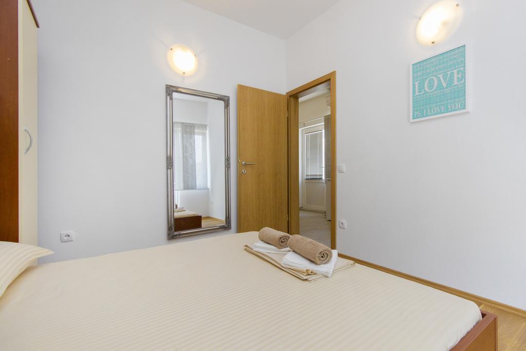 Apartments Zoran Pirovac Dış mekan fotoğraf