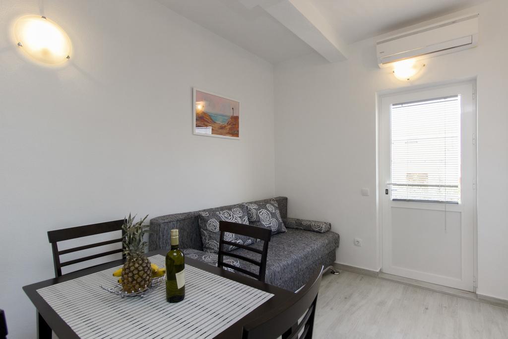 Apartments Zoran Pirovac Dış mekan fotoğraf