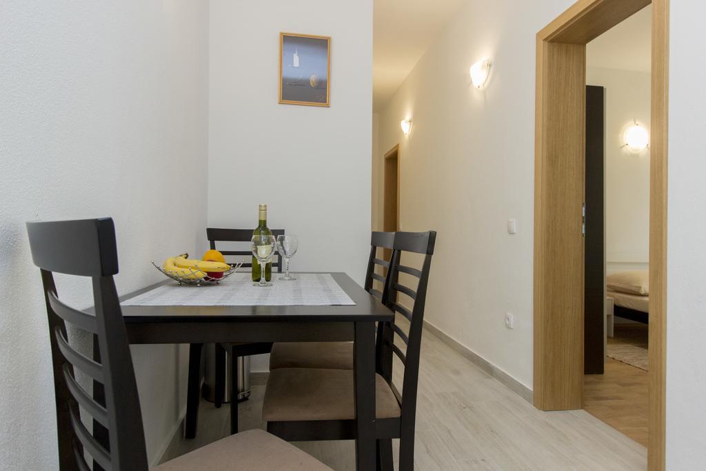 Apartments Zoran Pirovac Dış mekan fotoğraf