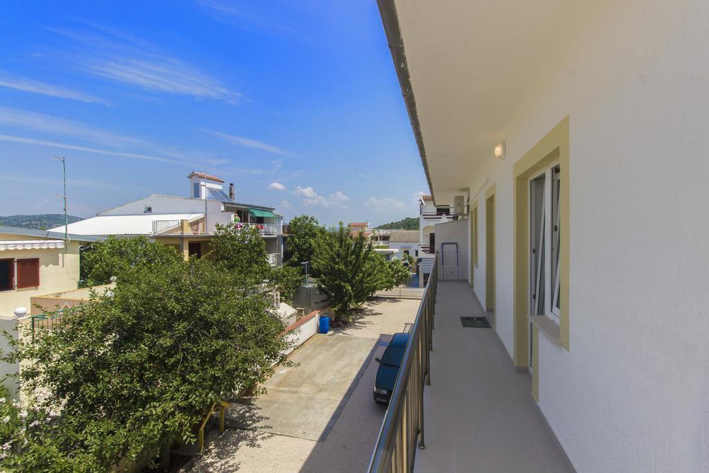 Apartments Zoran Pirovac Dış mekan fotoğraf