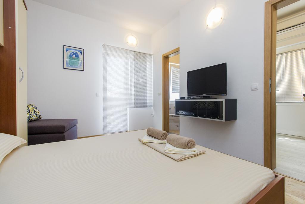 Apartments Zoran Pirovac Dış mekan fotoğraf