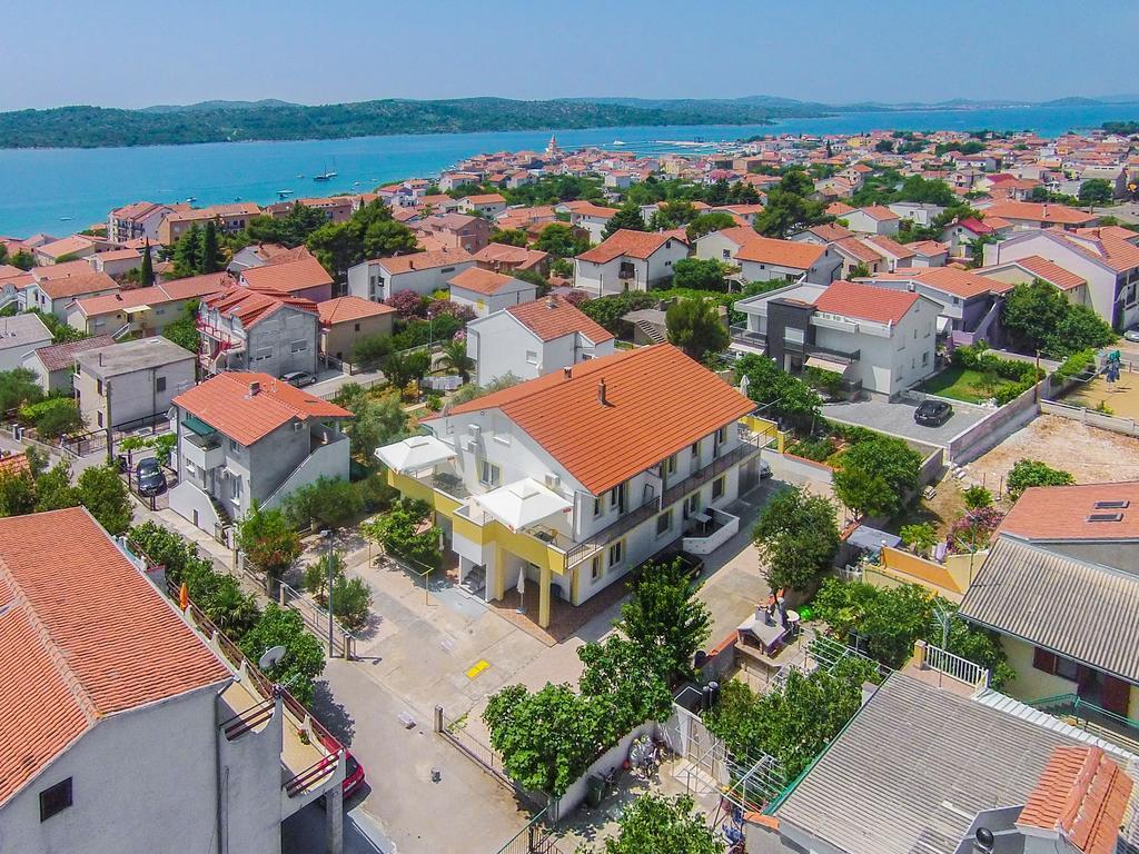 Apartments Zoran Pirovac Dış mekan fotoğraf